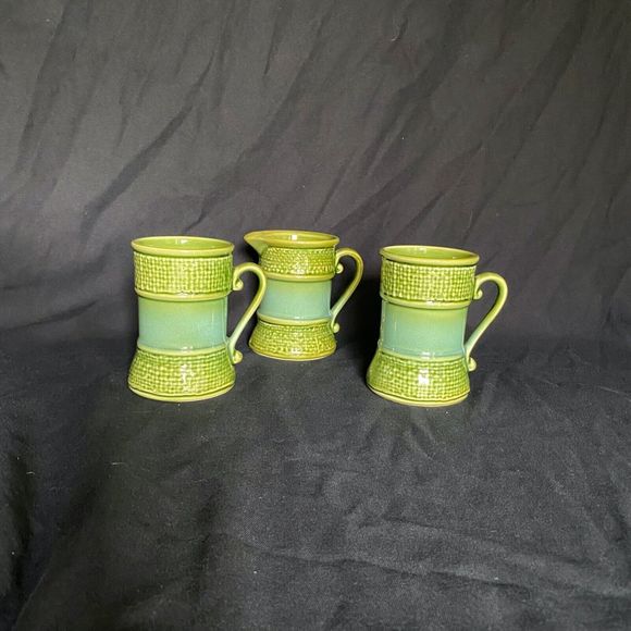 Pair Vintage Green Coffee Mugs and Creamer 1960-70's Decorama Japan - Picture 1 of 6